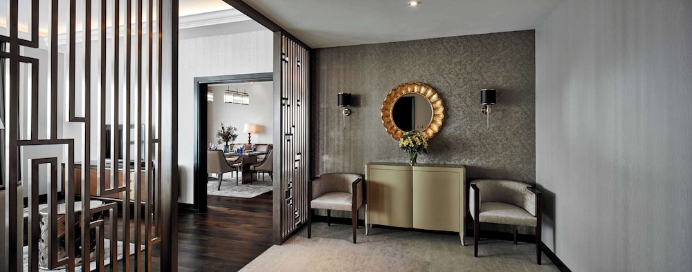 King Presidential Suite King Presidential Suite