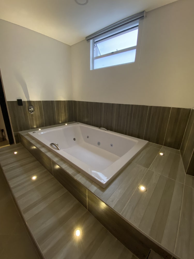 Exclusive Room