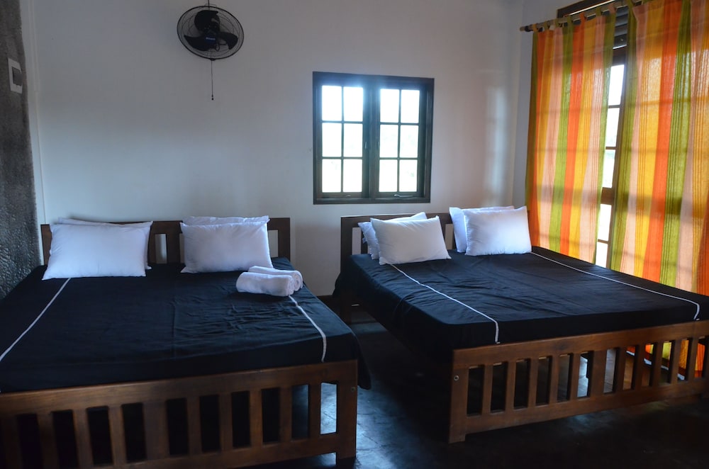Deluxe Quadruple Room photo 3