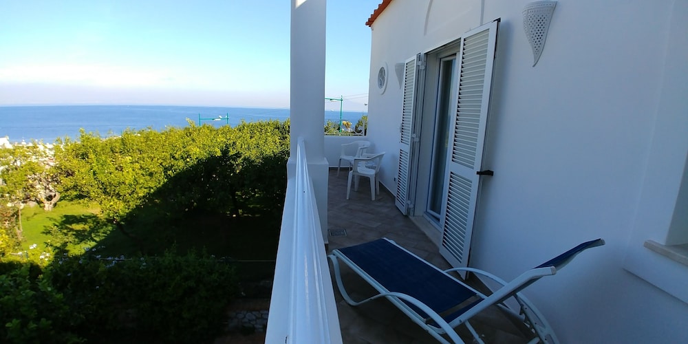 Superior Double Room, Sea View photo 3