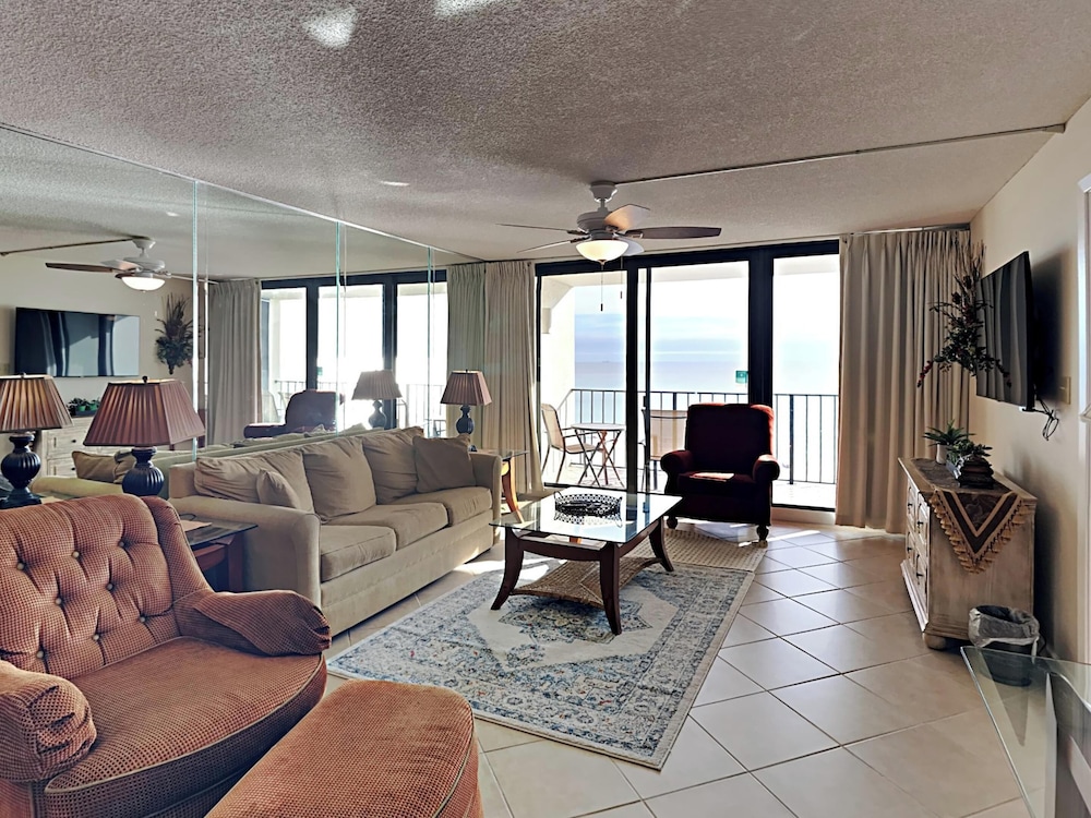 Condo, Multiple Beds, Balcony, Ocean View (T2 509 - No Pets)