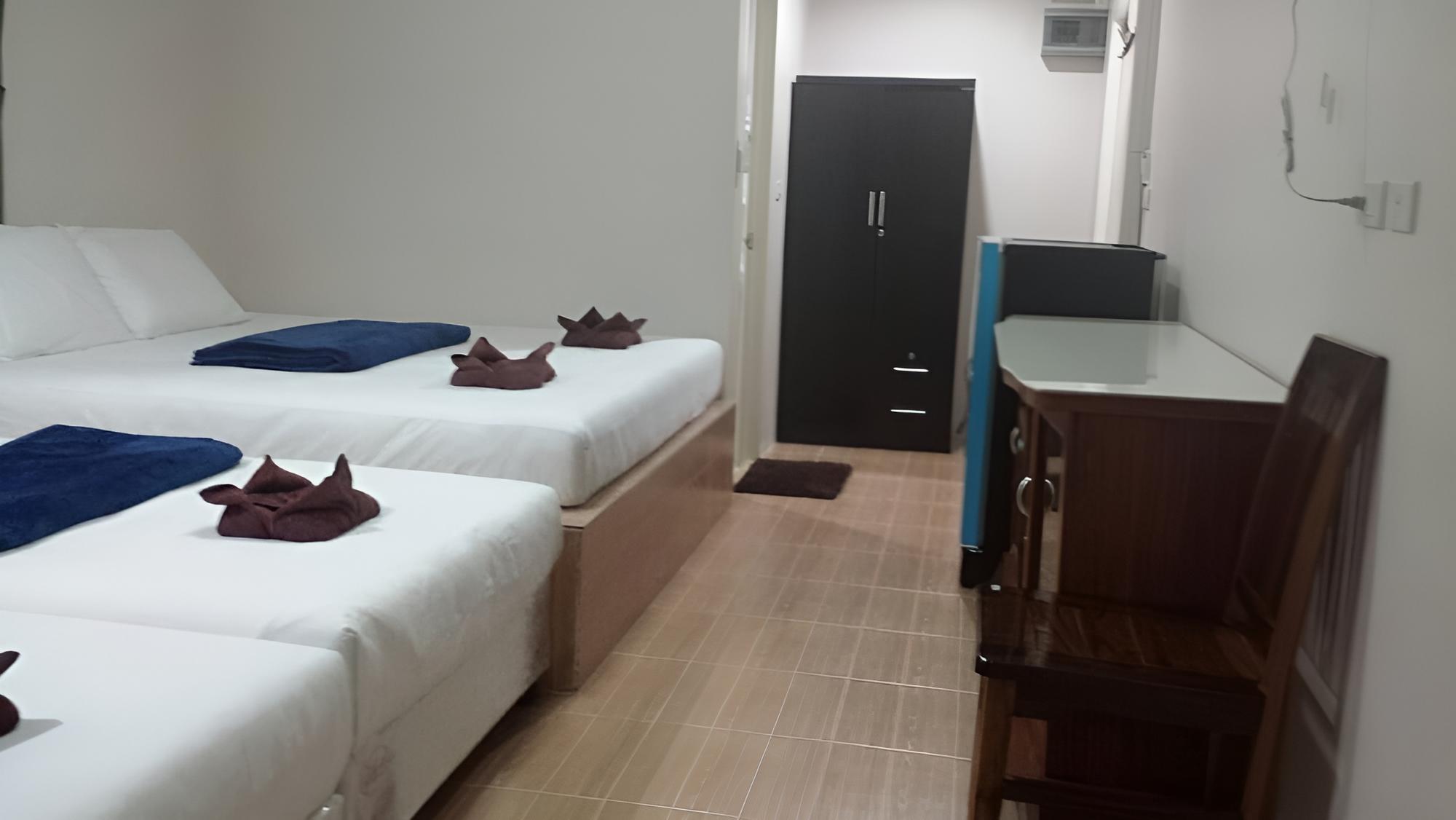 Triple Room 3 Pax A/C photo 2