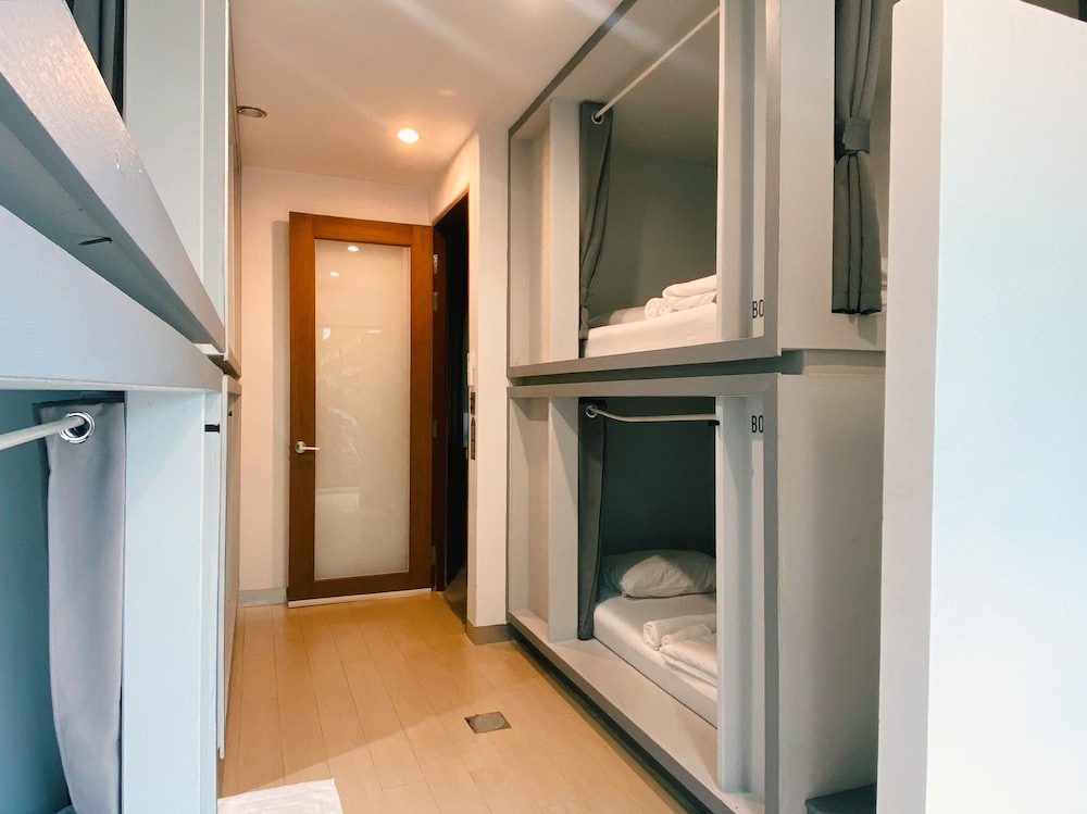 Economy Shared Dormitory, City View