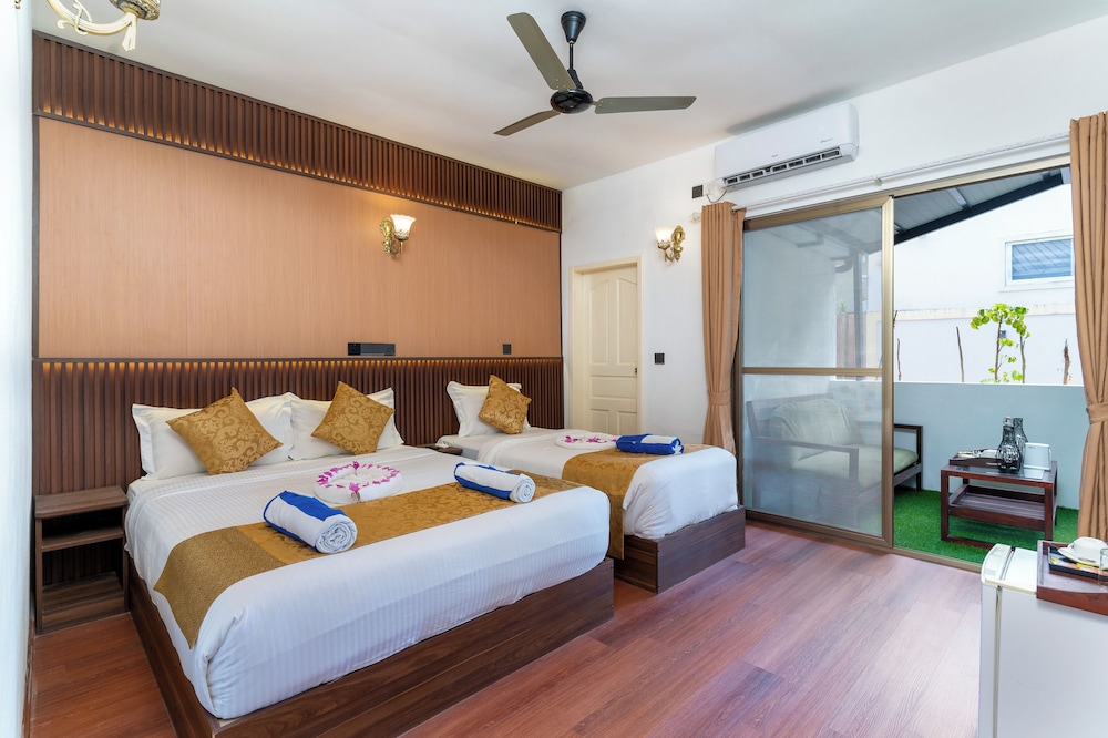 Family Suite, Patio, City View