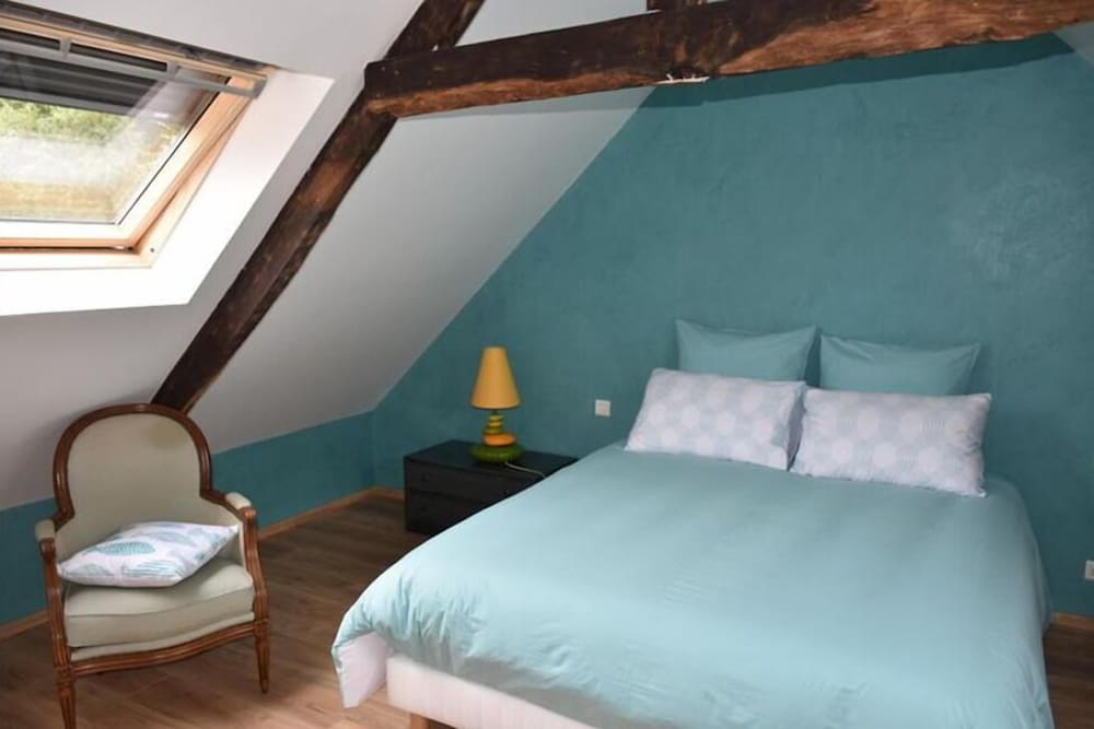Double Or Twin Room, Shared Bathroom (Bretagne) photo 1