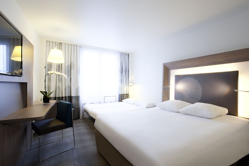 Superior Double Room, 1 Queen Bed with Sofa bed - Photo 5