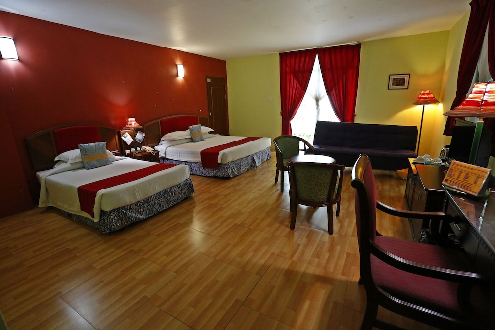 Standard Triple Room - Photo 1