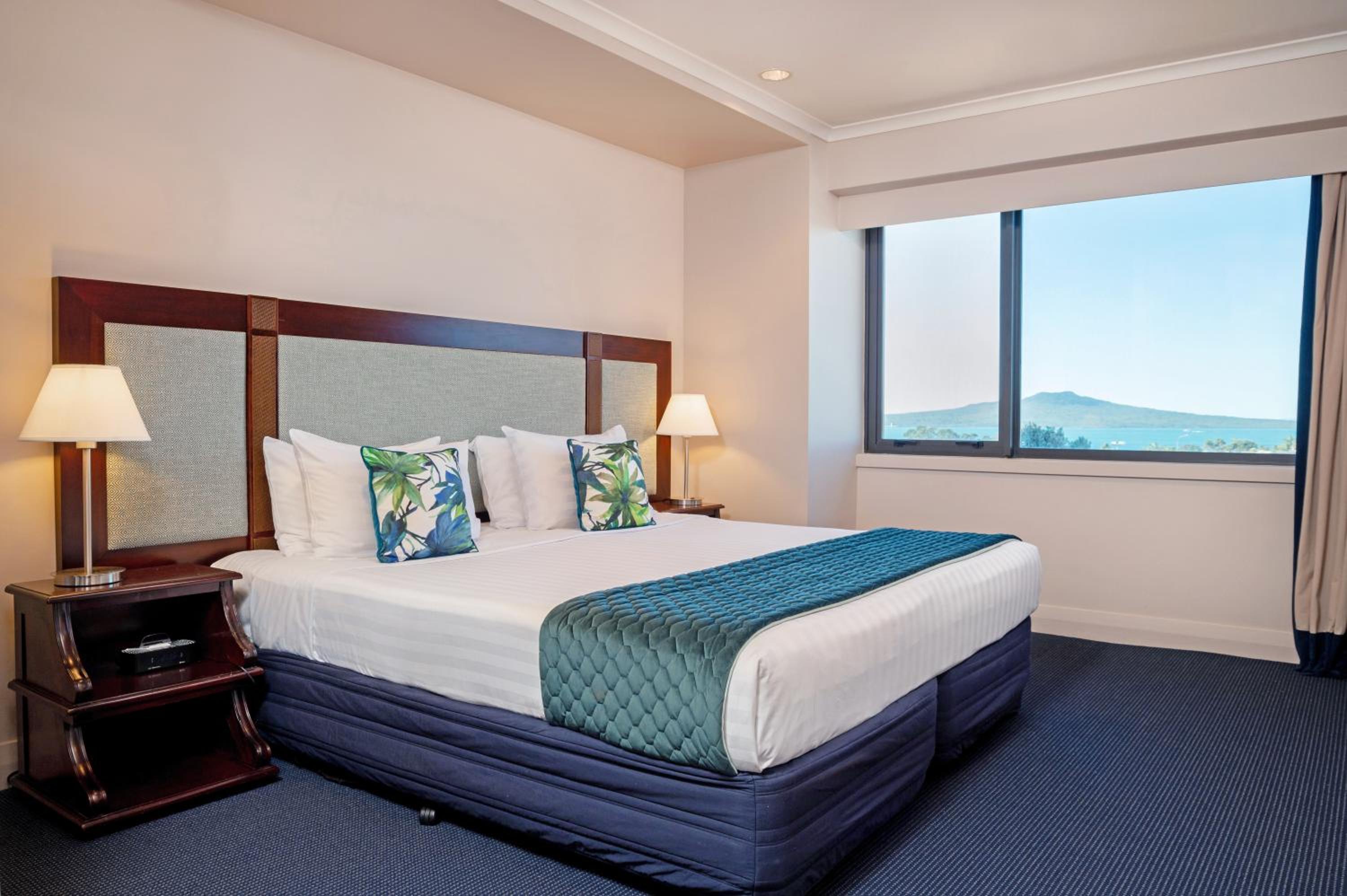 Standard Suite - Photo 4