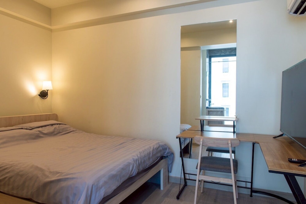 Room 302