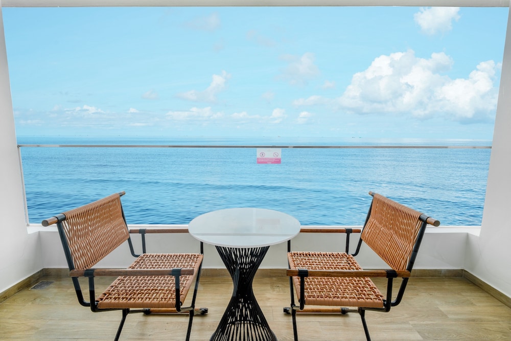 Premium Double Room, Ocean View photo 2