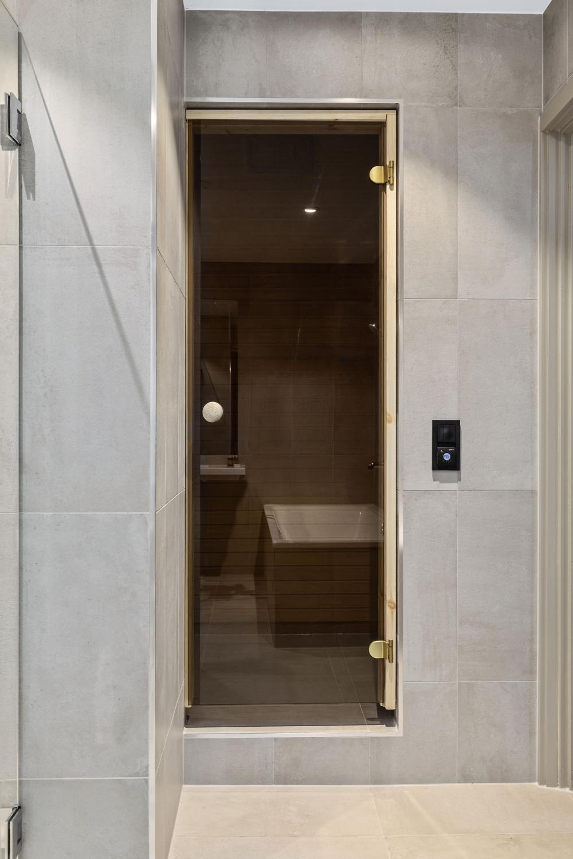 Deluxe Room with Sauna photo 2