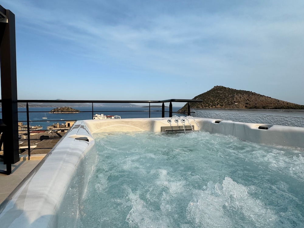 Panoramic Suite, Sea View