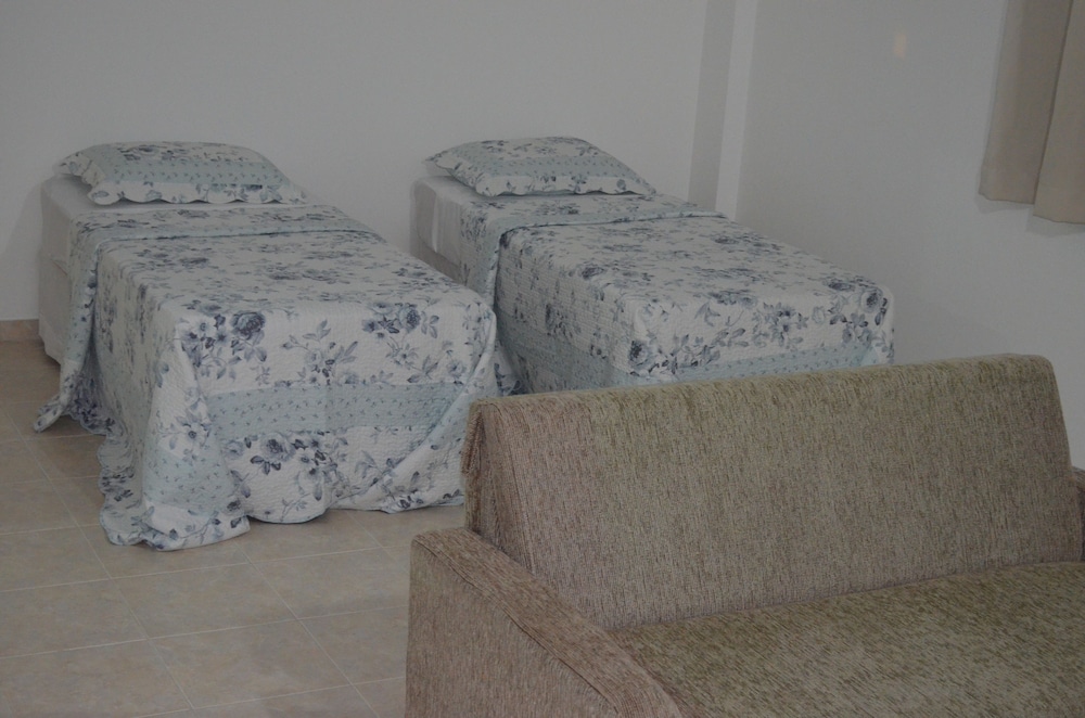 Room, Sea View