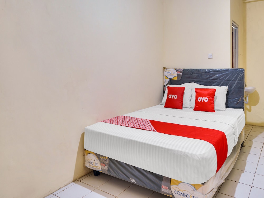 Standard Double Room - Photo 12