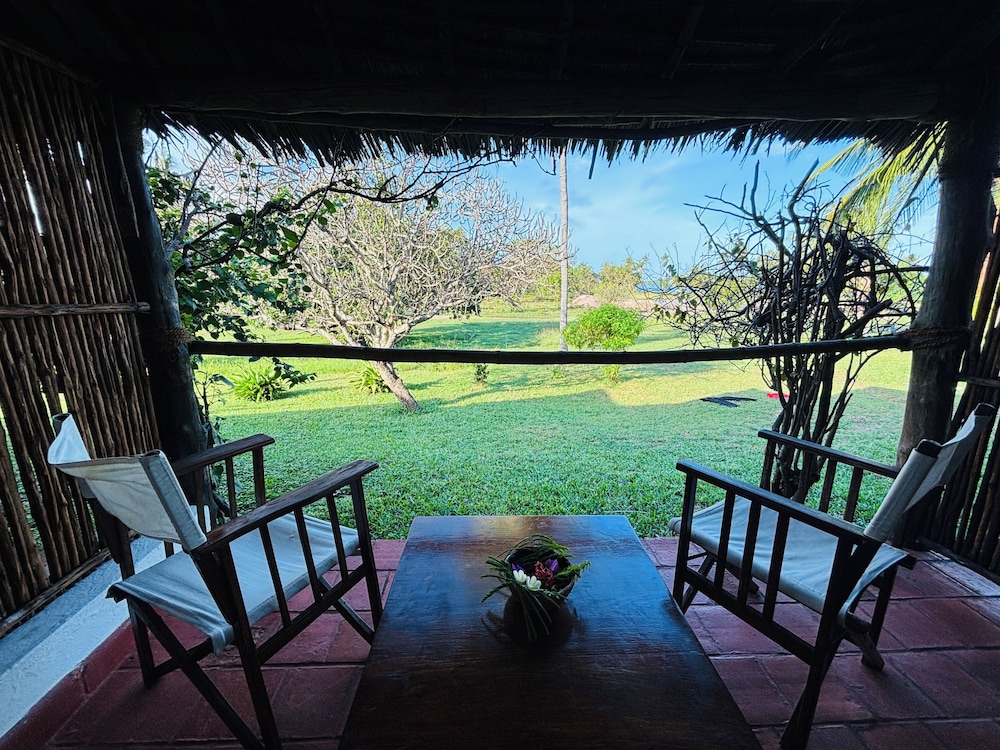 Standard Twin Room, Ocean View photo 3