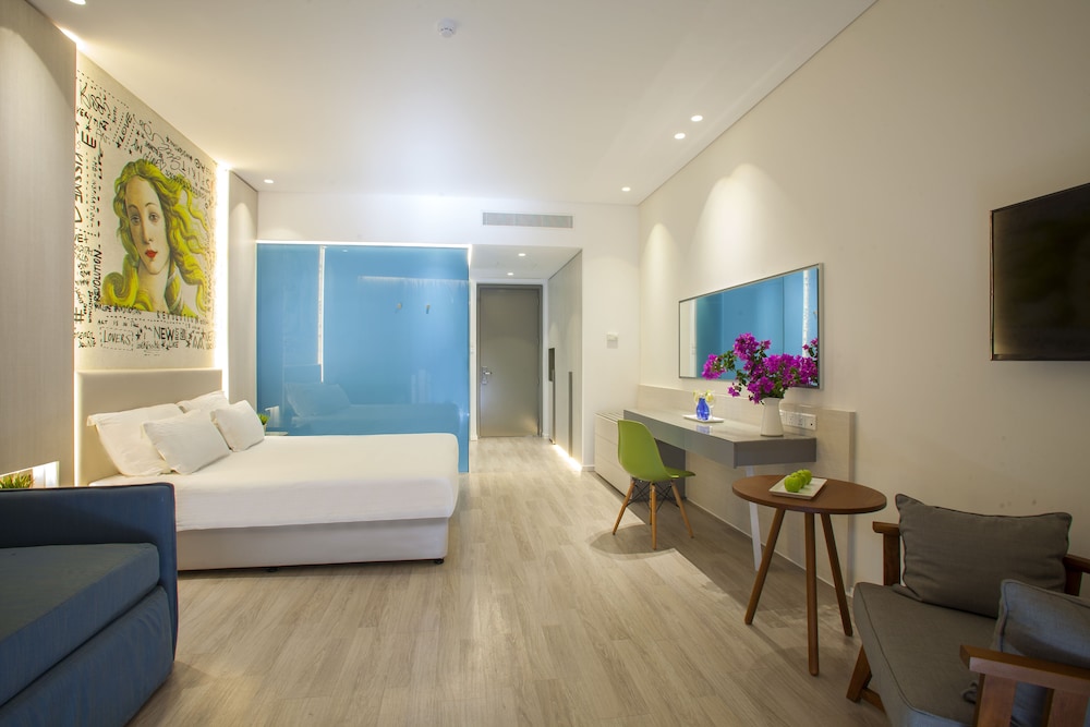 Family Suite (Aegean) - Photo 2