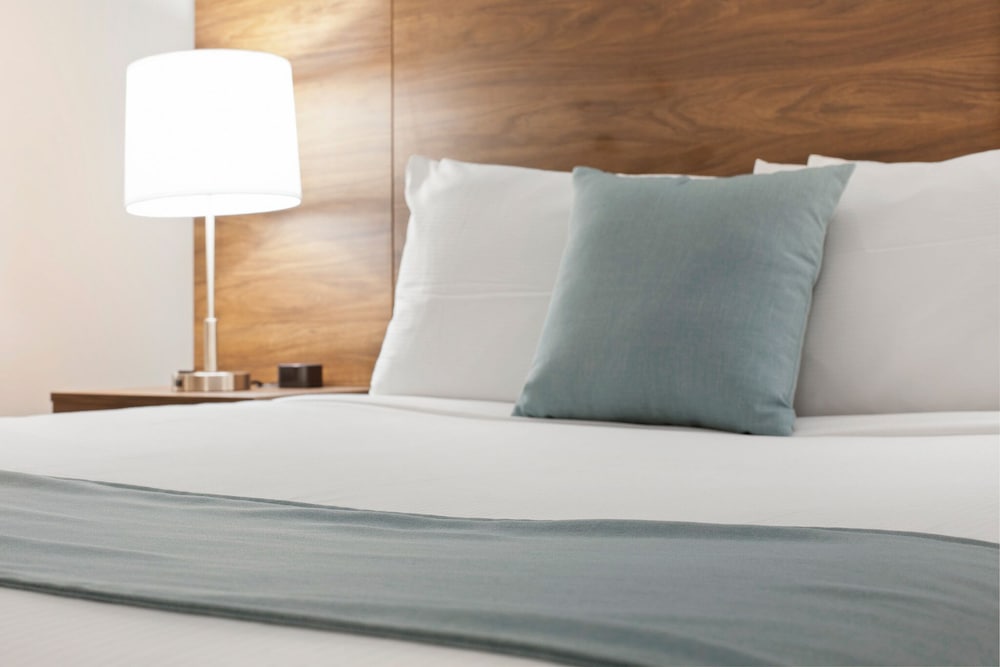 Standard Room, 1 Queen Bed, Balcony, Ocean View - Photo 6