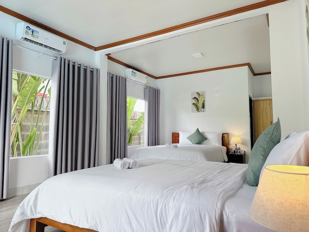 Family Twin Room