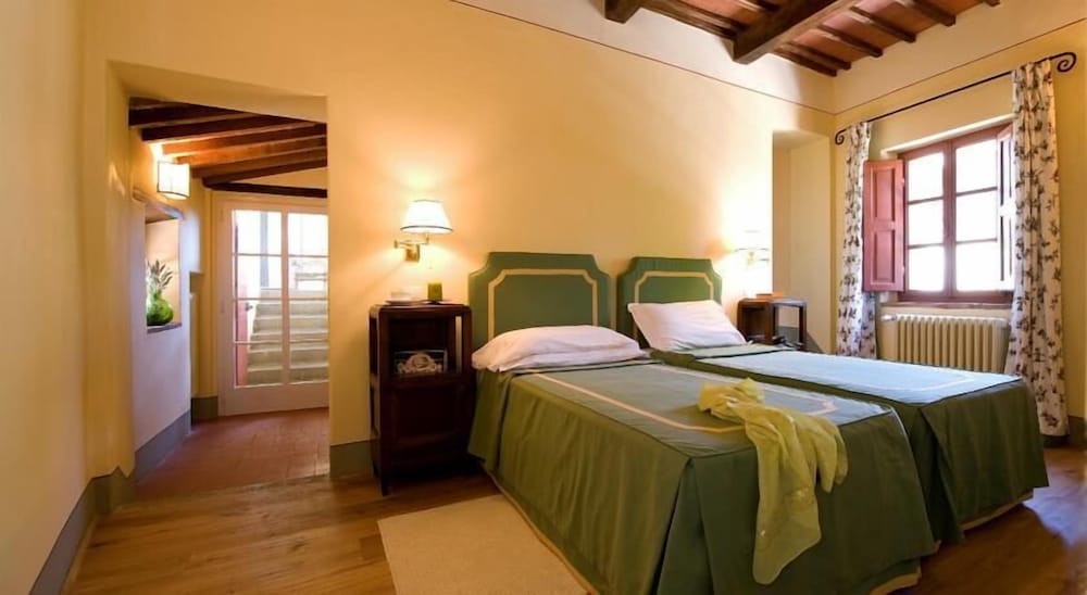 Comfort Triple Room photo 2