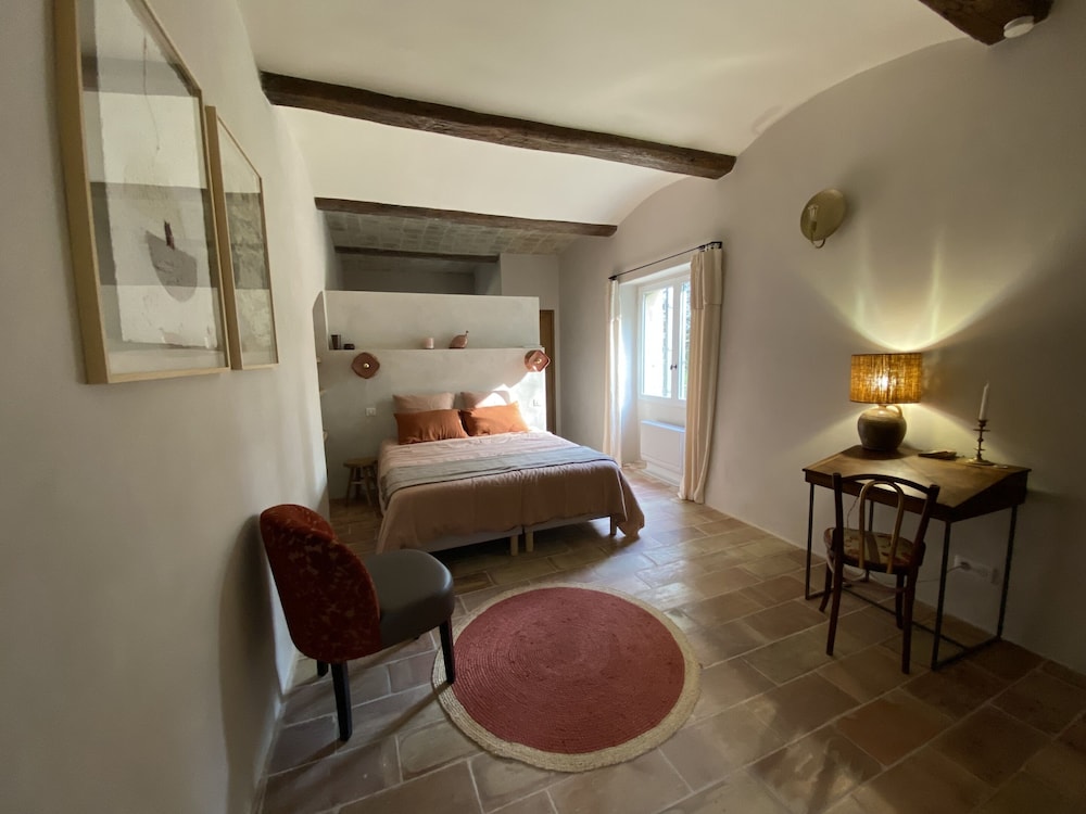 Romantic Double Room, Private Bathroom, Garden View