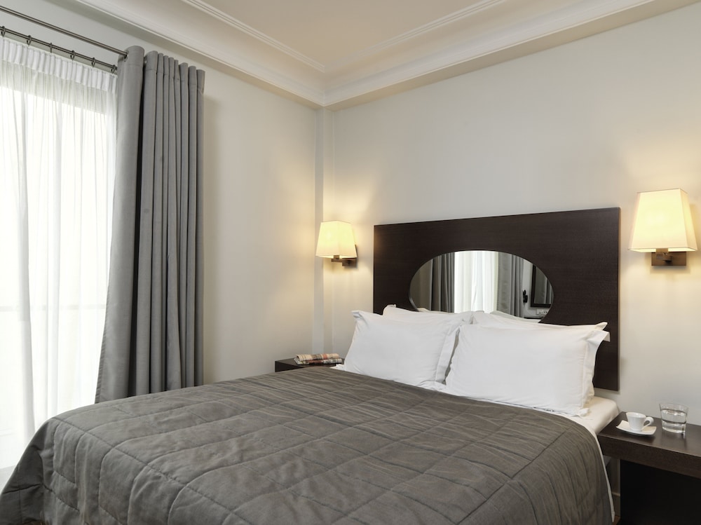 Standard Double or Twin Room photo 2