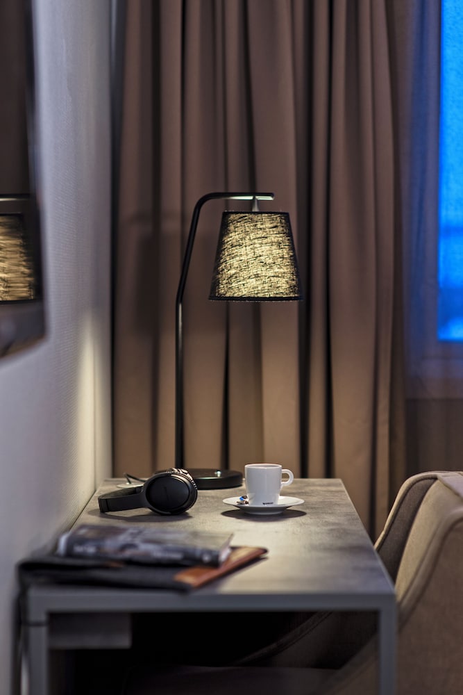 Standard Room - Photo 9