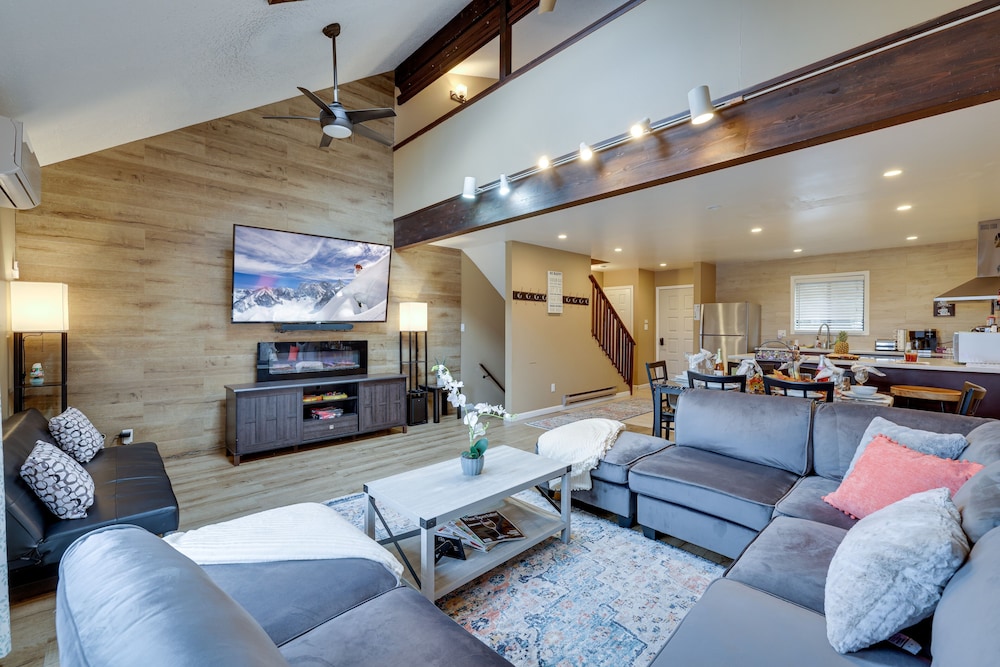 Townhome, 4 Bedrooms photo 1