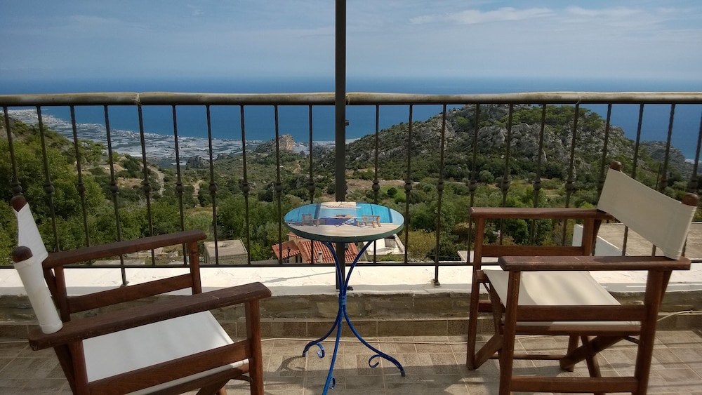 Villa, 1 Bedroom, Sea View (Duplex, Kassiopi) photo 2