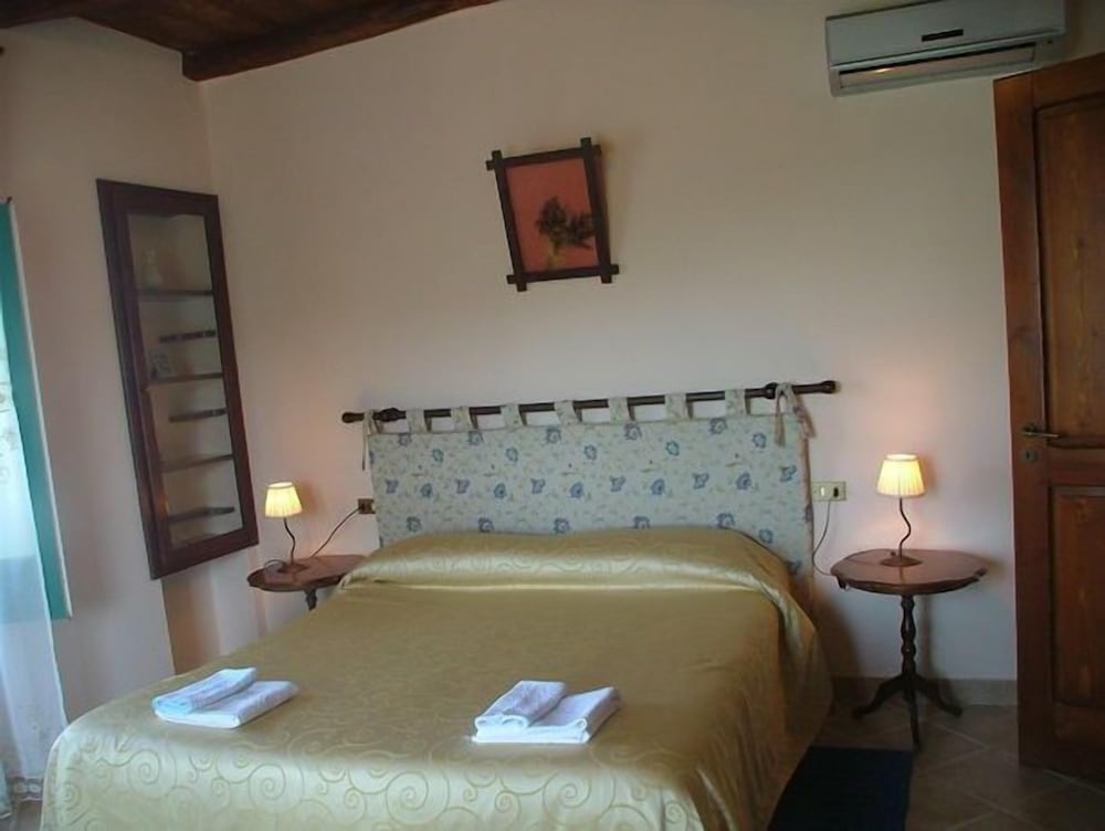 Quadruple Room, 2 Bedrooms, Connecting Rooms photo 1