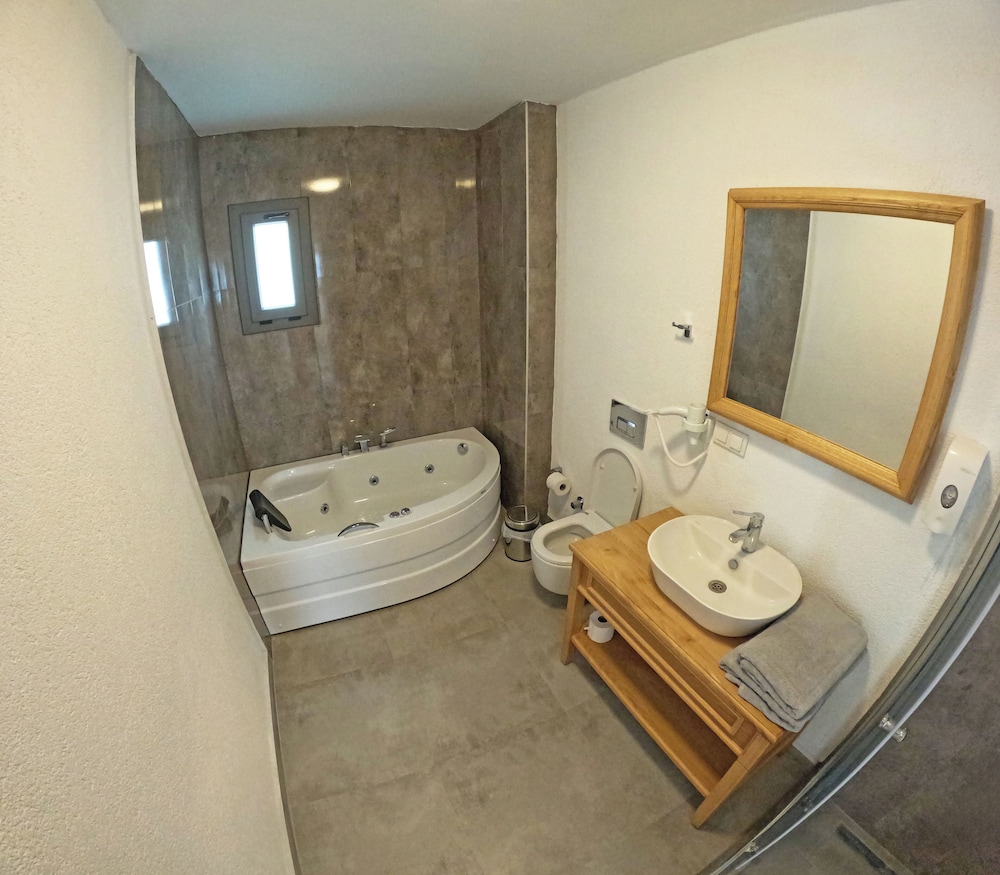 Suite Room with Balcony
