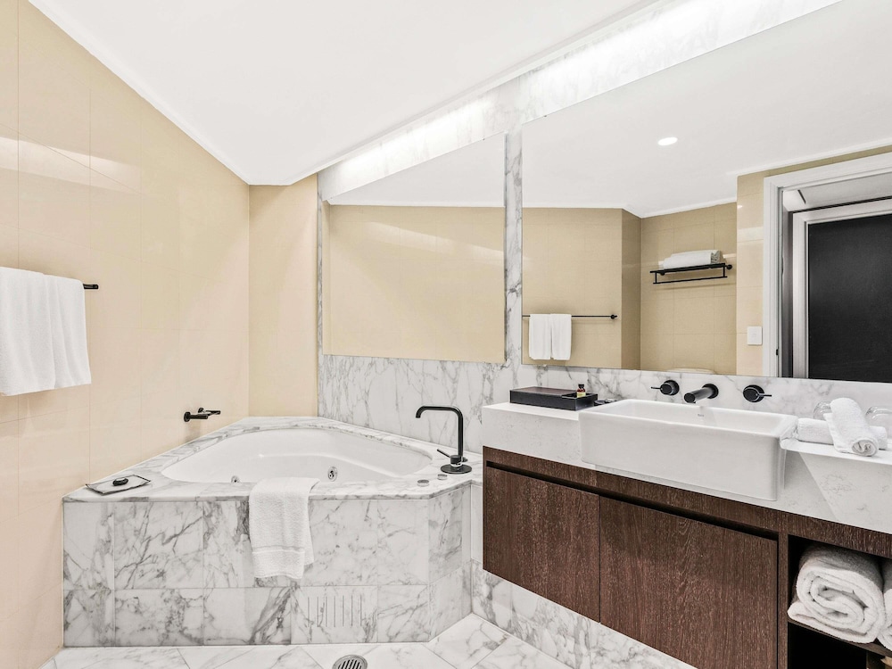 Deluxe Apartment, 2 Double Beds, Garden View