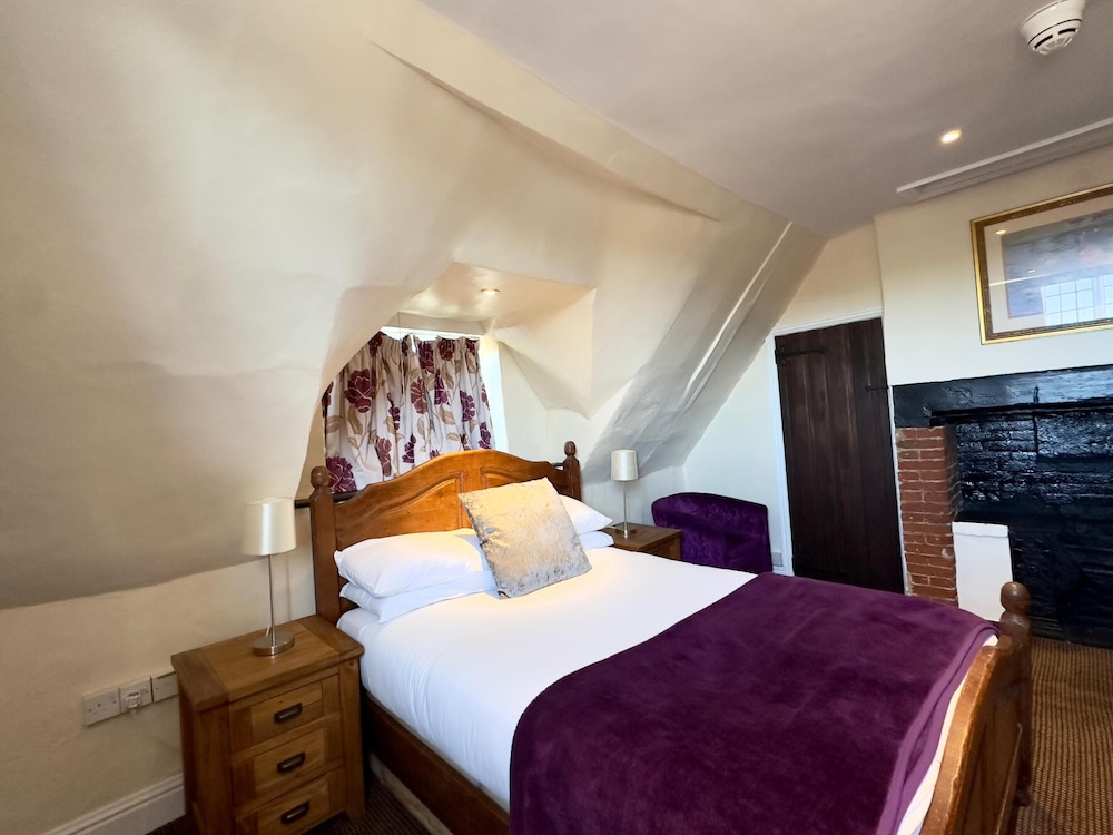 Standard Double Room, Ensuite - Photo 4