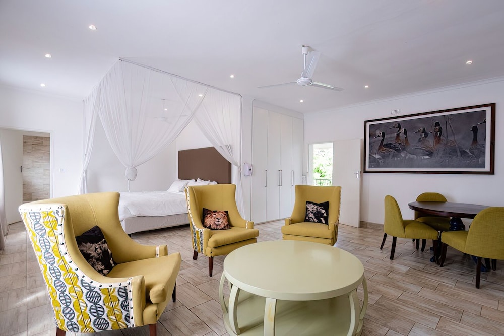 Superior Suite photo 1
