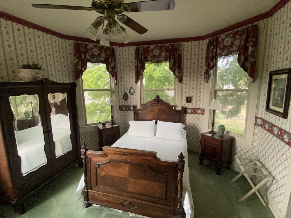 Classic Studio Suite photo 1