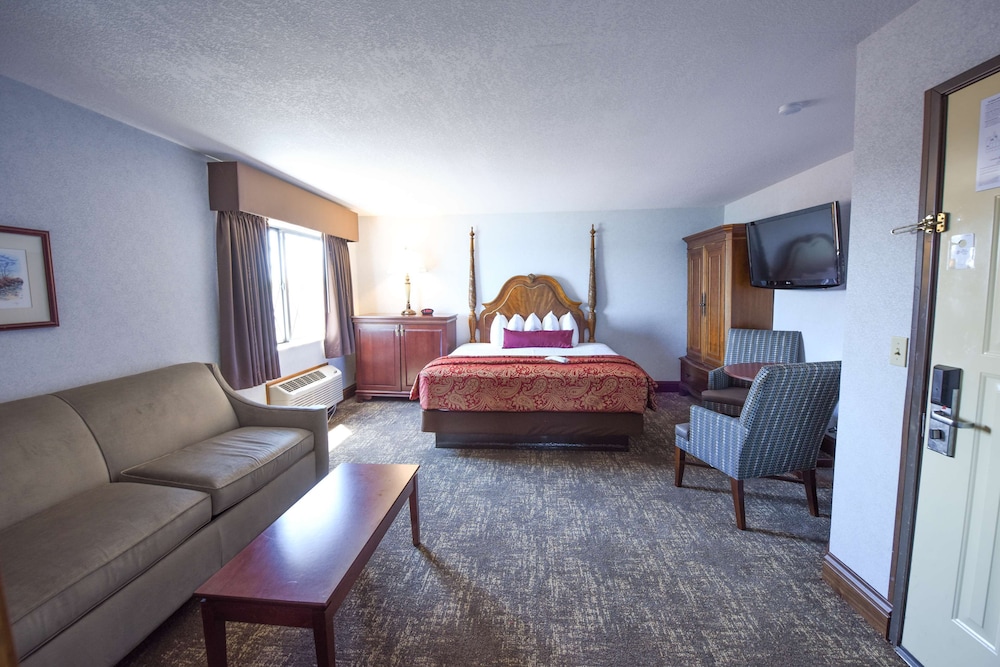 Suite, Multiple Beds, Non Smoking, Lakeside (with Sofabed) - Photo 16