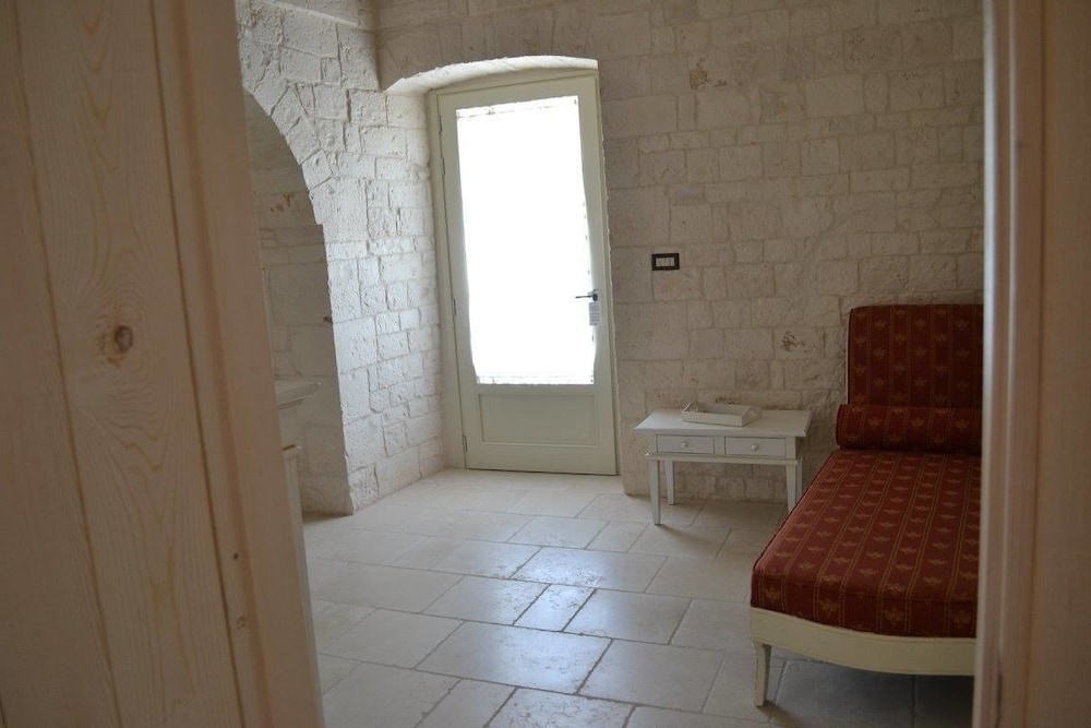 Comfort Room photo 2