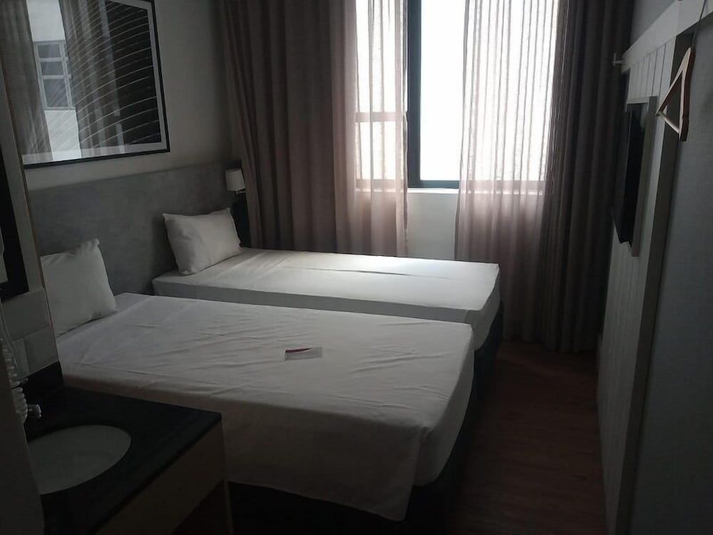 Superior Twin Room photo 3