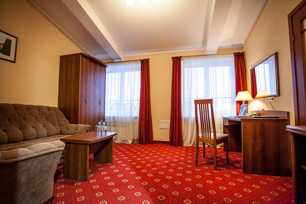 Two rooms Suite with the river view photo 1