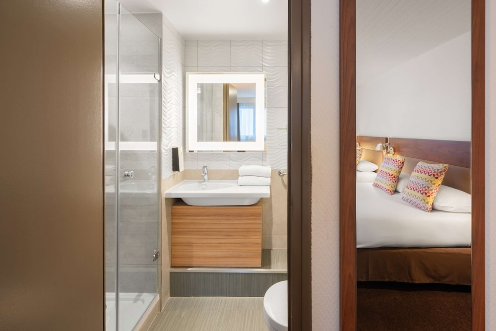 Standard Room, Multiple Beds