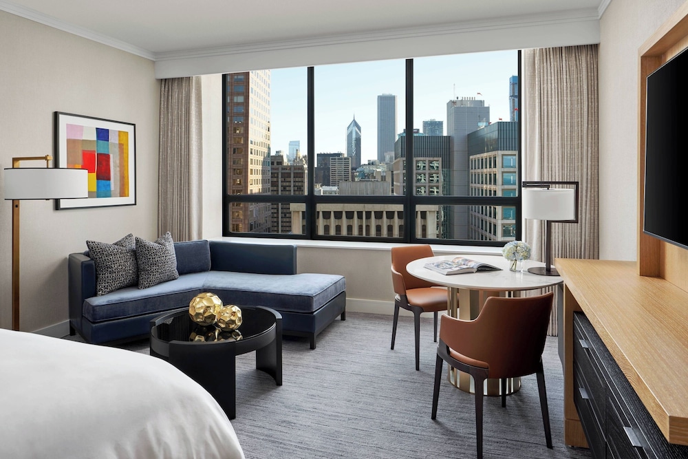 Club Room, 2 Double Beds, City View - Photo 3