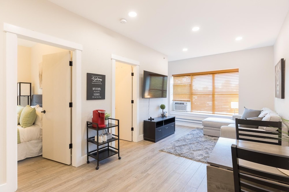 Executive Apartment photo 1