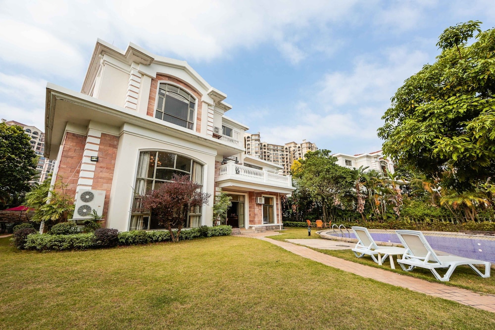 Grand Villa, Multiple Bedrooms, Private Pool, Mountain View photo 3