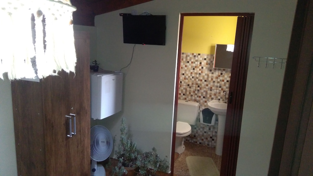Double Room, 1 Queen Bed