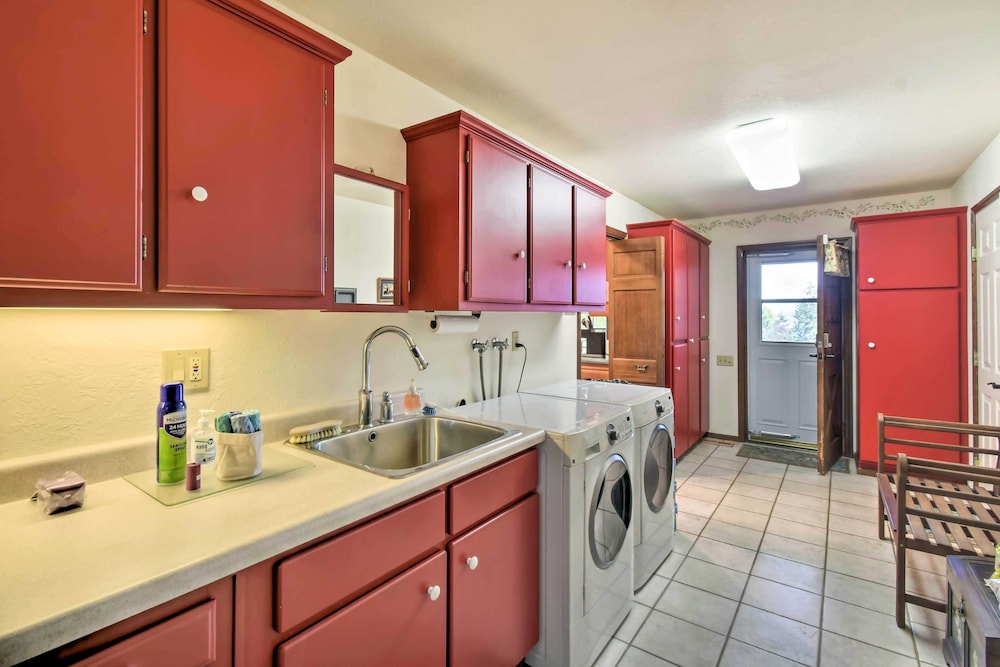 House (2 Bedrooms) photo 2