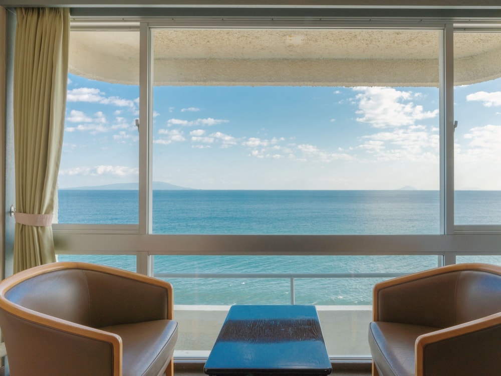 Superior Suite - Photo 4