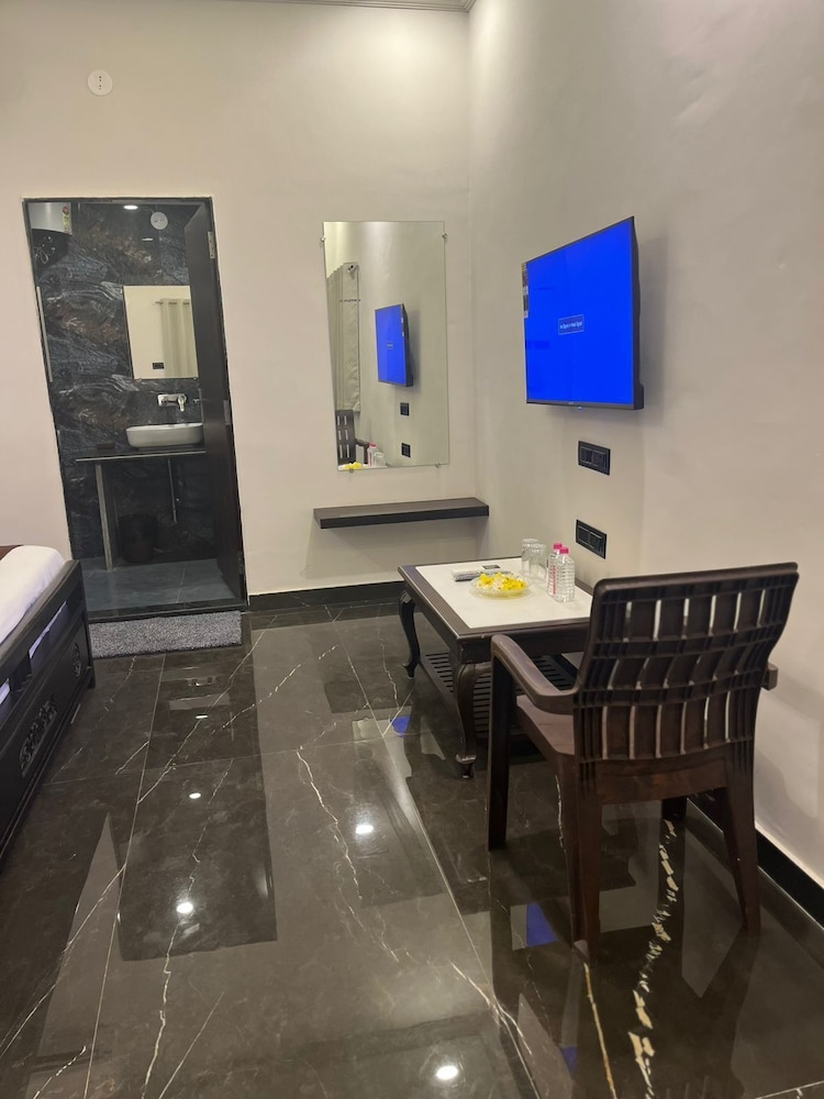 Deluxe Double Room, Marina View