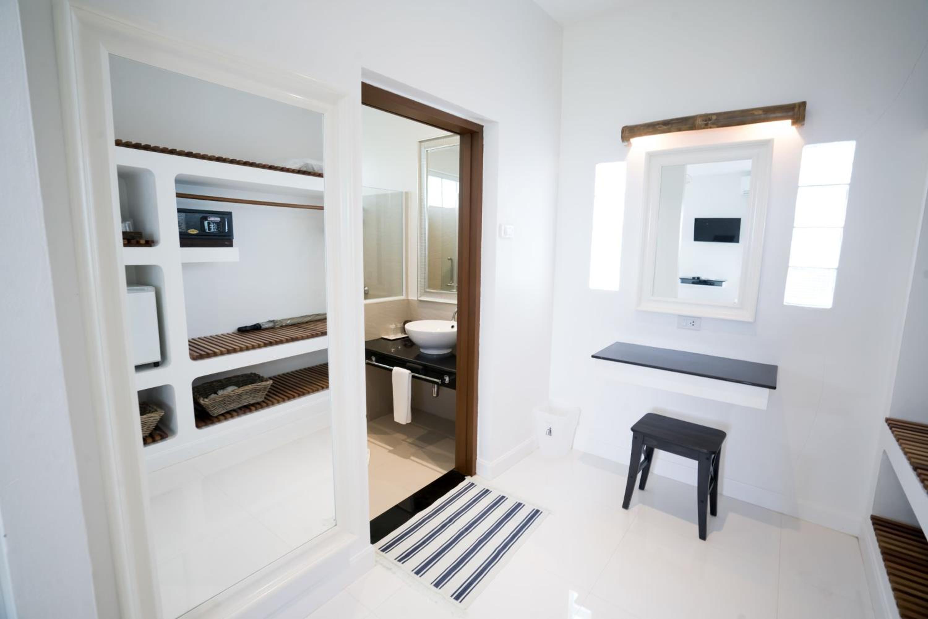 Deluxe Bungalow with Sea View photo 2