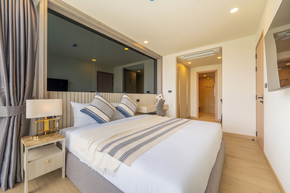 1 Bedroom Suite - Photo 10