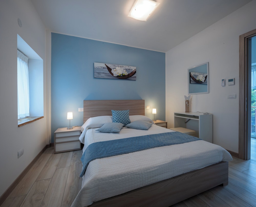 Traditional Room photo 1