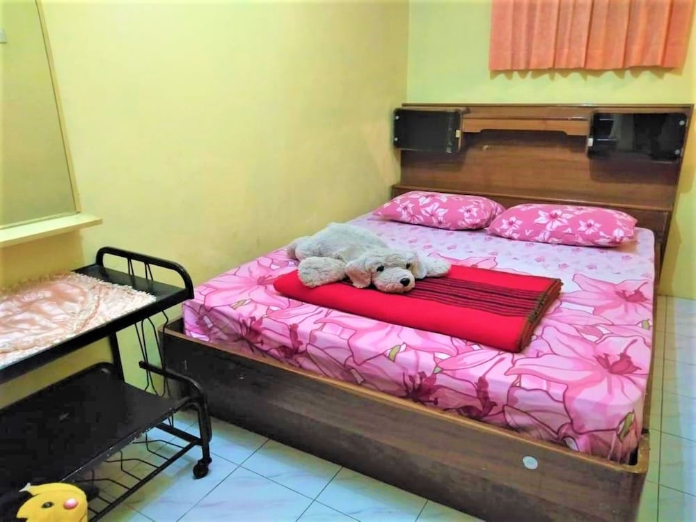 3 Bedroom Villa - Photo 1